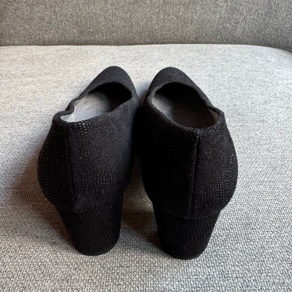 Stuart Weitzman Textured Kenna Black Leather Pump Classic Mature Women's 8.5 - Picture 3 of 12